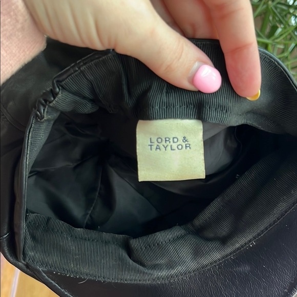 Vintage Lord & Taylor Black Women\'s Cap